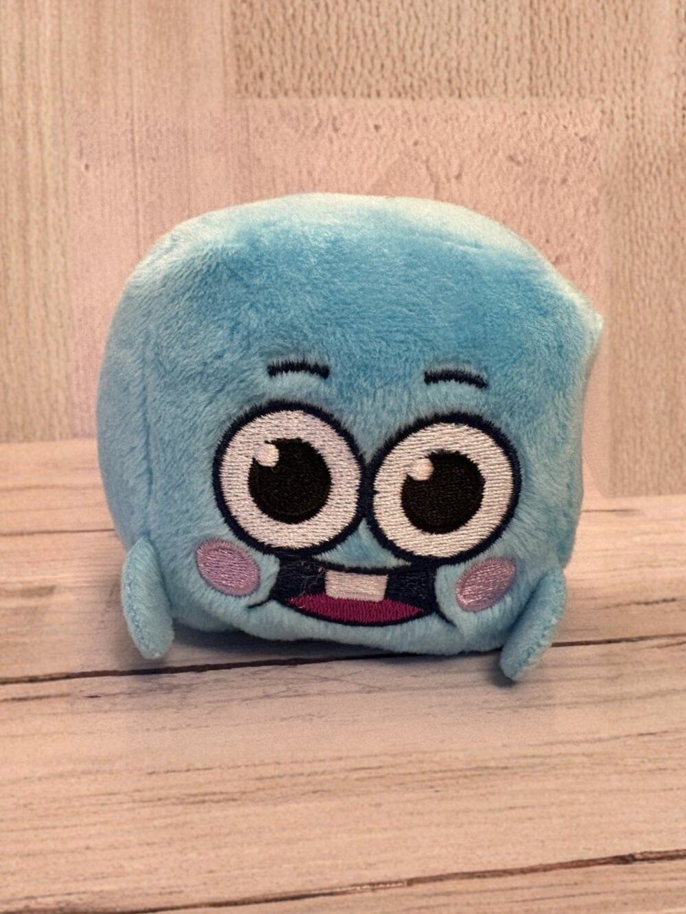 Baby Shark's Big Show Hank Song Cube Blue Plush NWT (SKU: 177TO)
